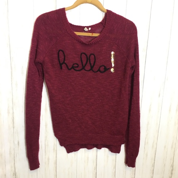 Red Camel Sweaters - 🌵3/$20 Red Camel “Hello!” Maroon Sweater